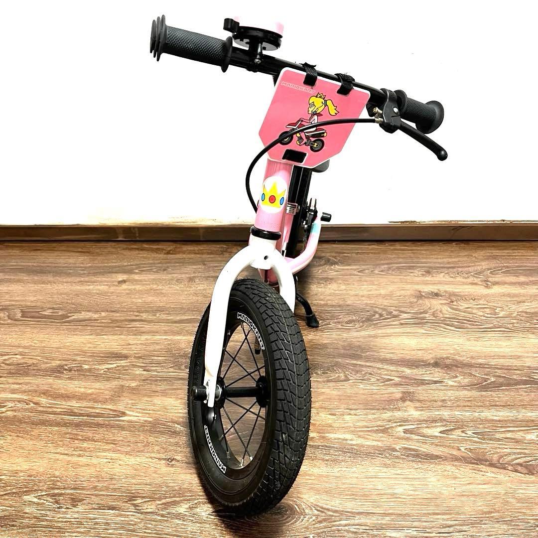 極美品 マリオカート ピーチ姫 キッカーアバンス バランスバイク