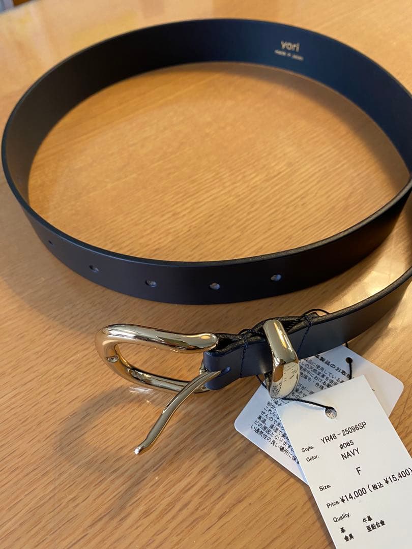 ☆新品タグ付き☆yori ヨリAudreyベルト【2025SP】ネイビー フリー