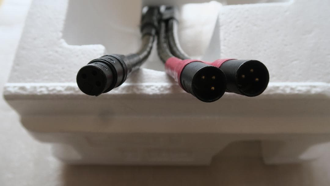 Cardas XLR 二股分岐ケーブル