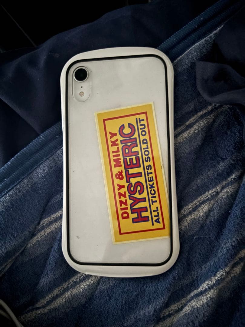 iPhone XR HYSTERICステッカー ケース付き