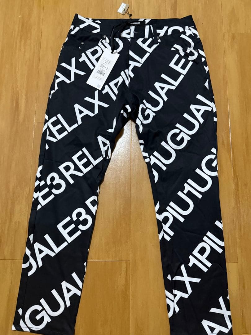 1PIU1UGUALE3 RELAX 柄セットアップ 新品未使用