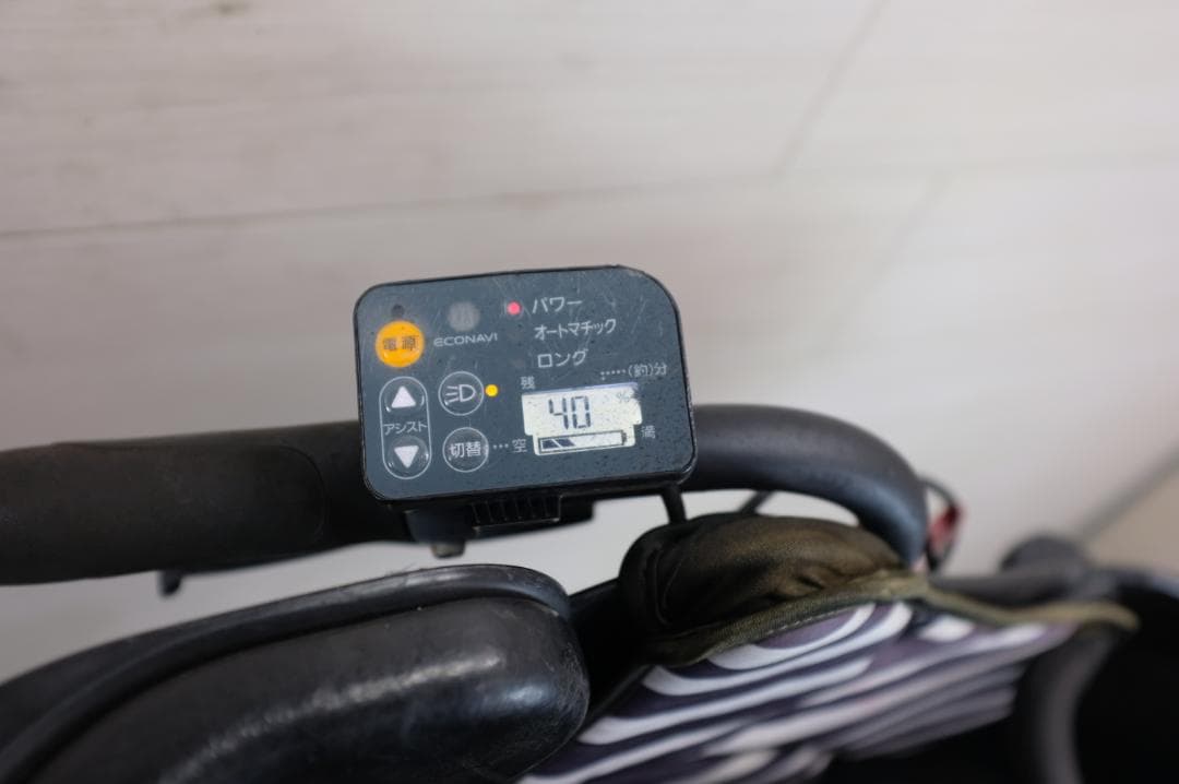 パナソニック ギュット　　20インチ　3段　8.9Ah（5点灯）充電器あり