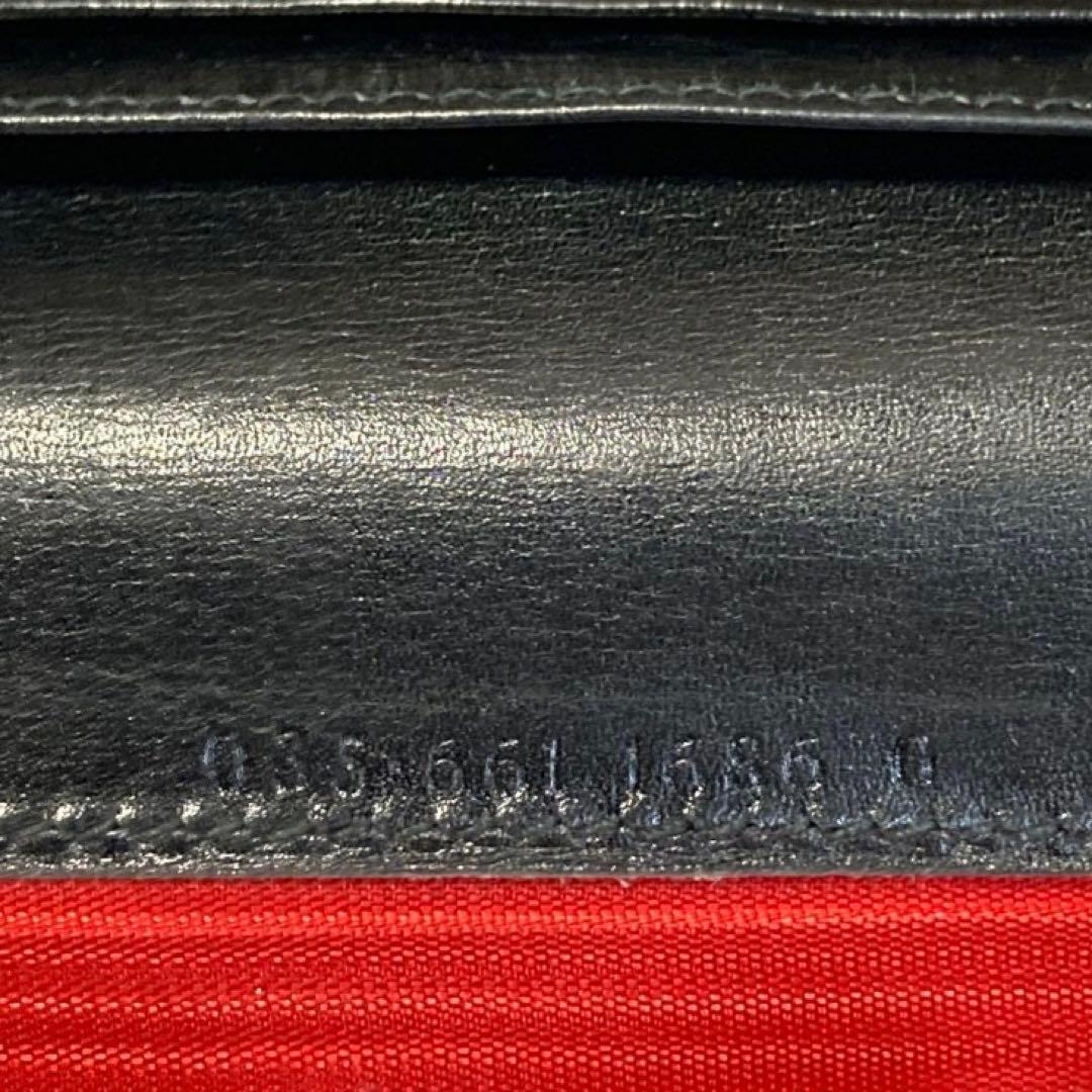 今週特別値下げ　美品　GUCCI グッチ　長財布　折り　黒　赤　レッド　金具