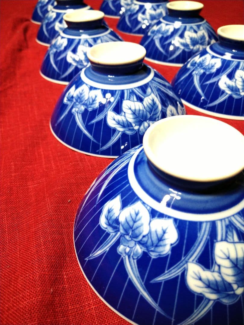 ♦染付け「呉須」【有田焼】♥50年前ヴィンテージ品♥高級感漂うお茶碗１0皿