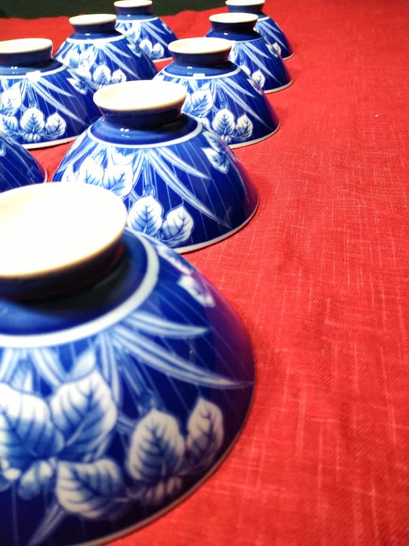 ♦染付け「呉須」【有田焼】♥50年前ヴィンテージ品♥高級感漂うお茶碗１0皿