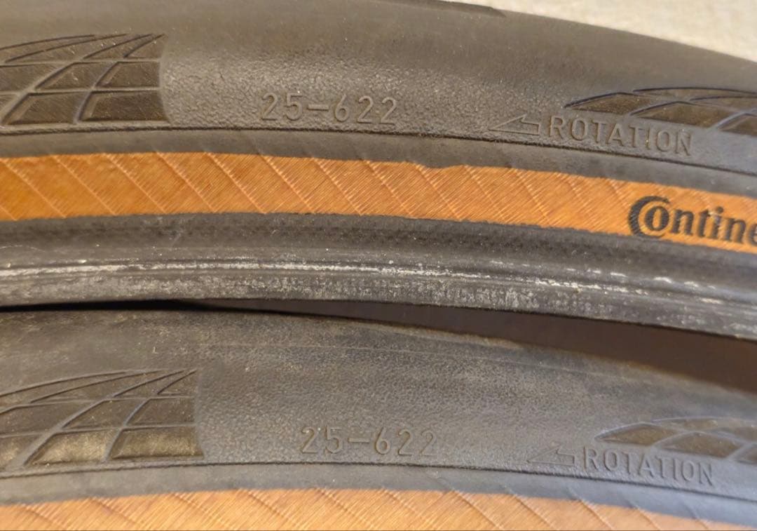 コンチネンタル　grandprix5000s TR 25C２本 飴