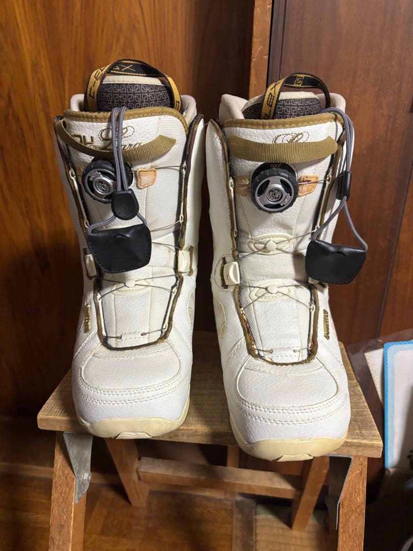 スノボブーツ　DEELUXE Ray Lara Boa 23.5