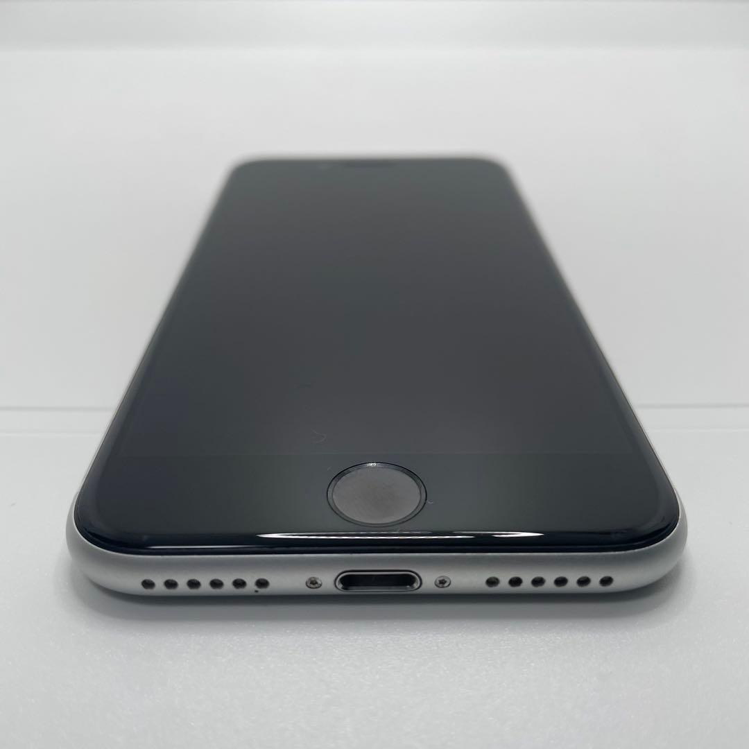 【格安美品】iPhone SE2 64GB simフリー本体 321