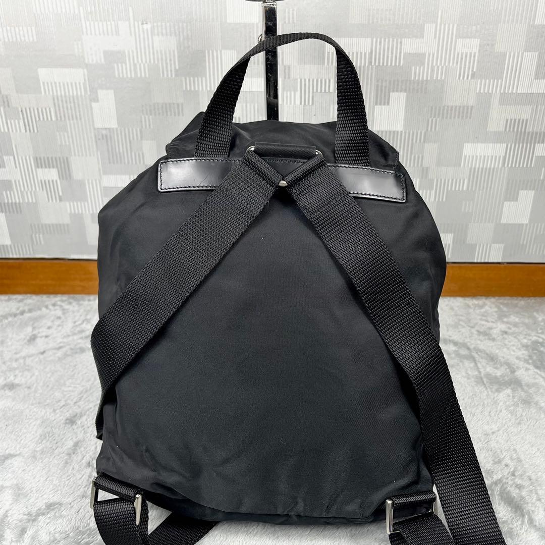 Prada プラダ ミニリュック 三角ロゴ ナイロン ブラック 黒