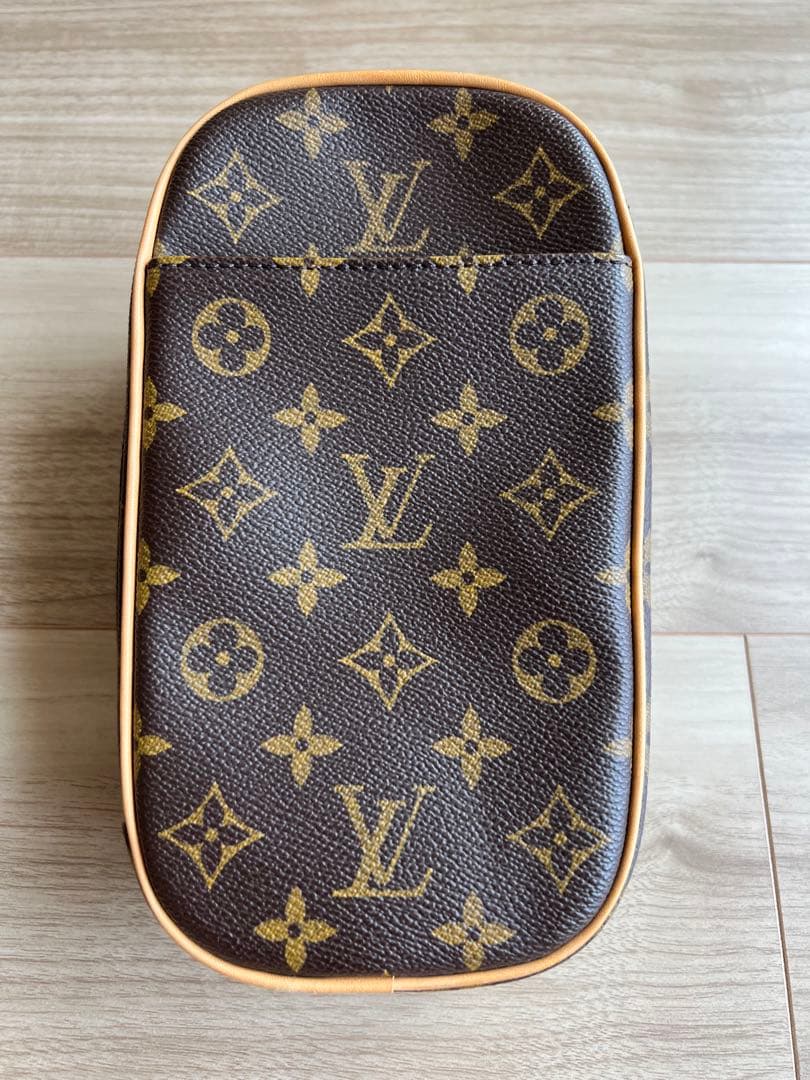 Louis Vuitton ルイヴィトン ポシェットガンジュ モノグラム 新品