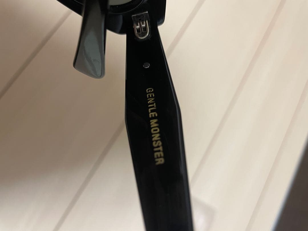 GENTLE MONSTER ROCOO ブラックサングラス