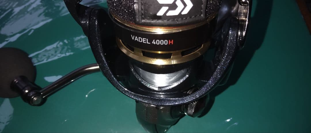 Daiwa ダイワ　Vadel 4000H スピニングリール