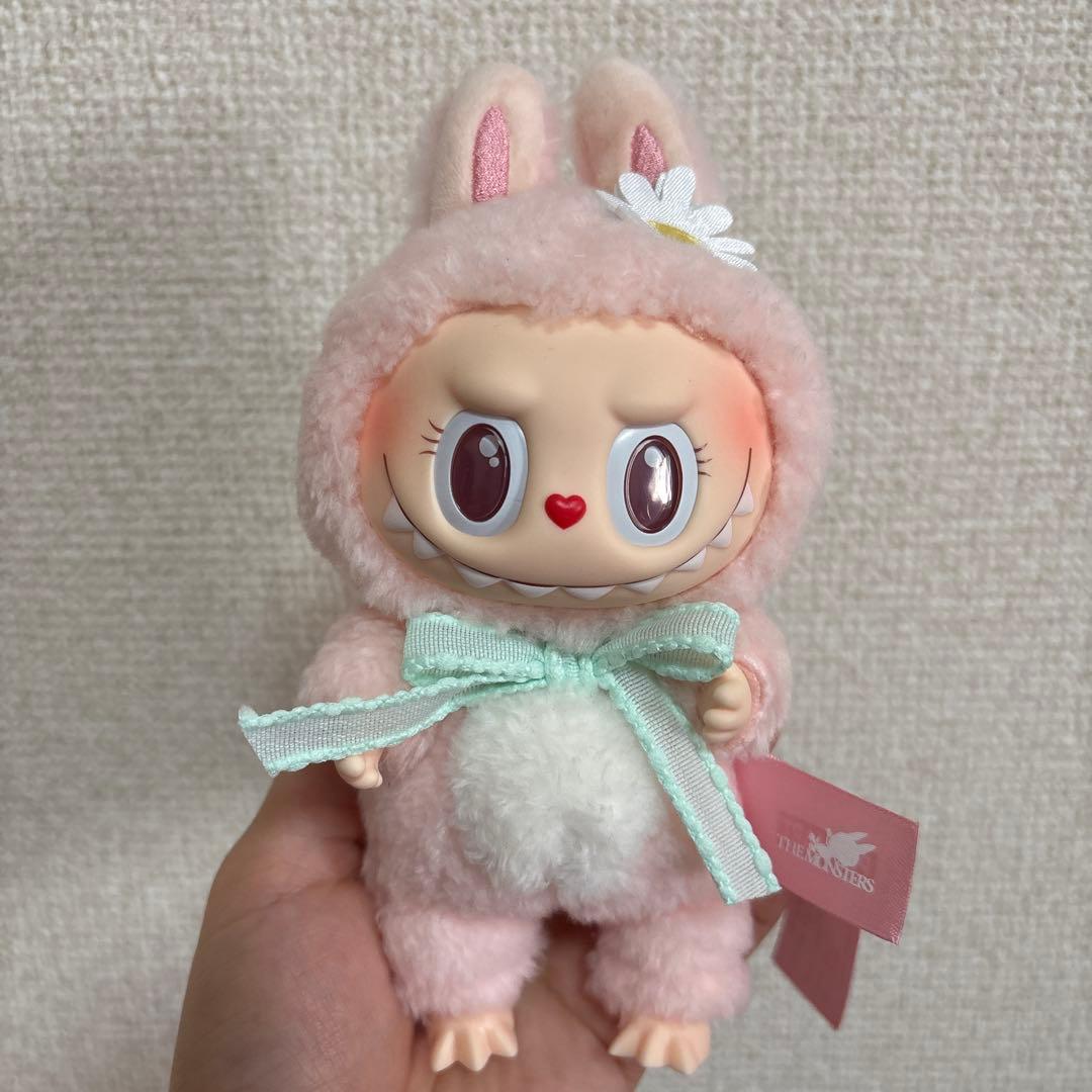 POPMART モココ CLOSE TO SWEET ペンダント 正規品 - メルカリ