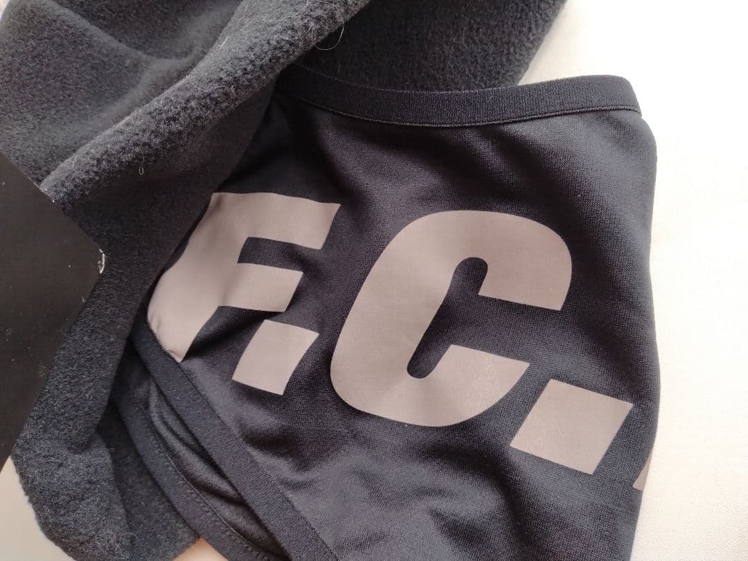 希少 F.C.Real Bristol ネックウォーマー付きキャップ fcrb