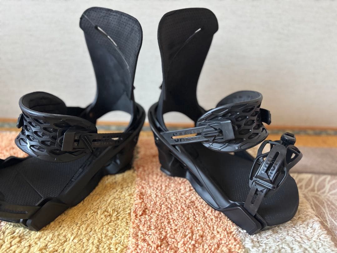 SALOMON サロモンスノーボード　ノヴァ　レディース　ビンディング