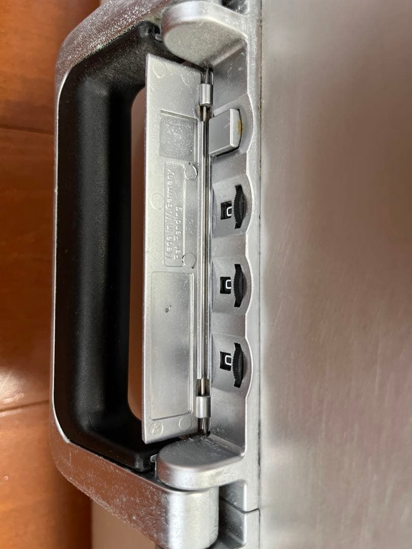 ゼロハリバートン　キャリーケース シルバー　ビンテージ