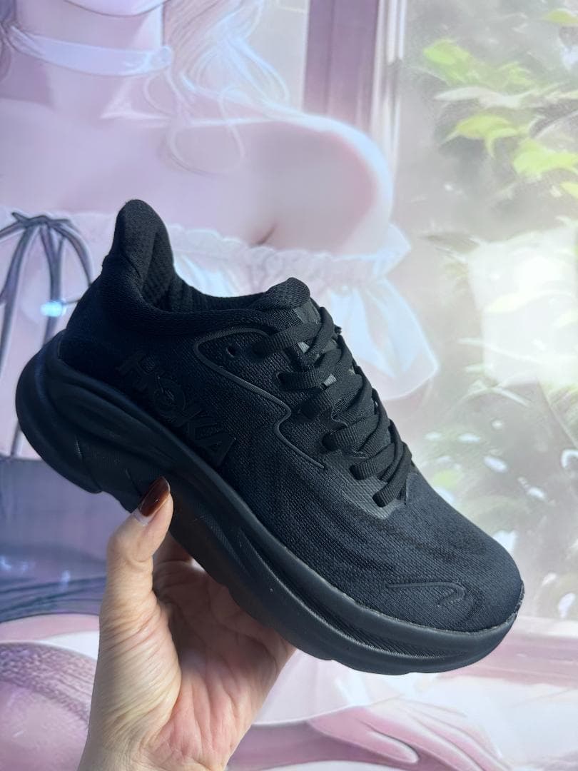 Hoka OneOne Clifton 10 スニーカー ブラック 24.5cm