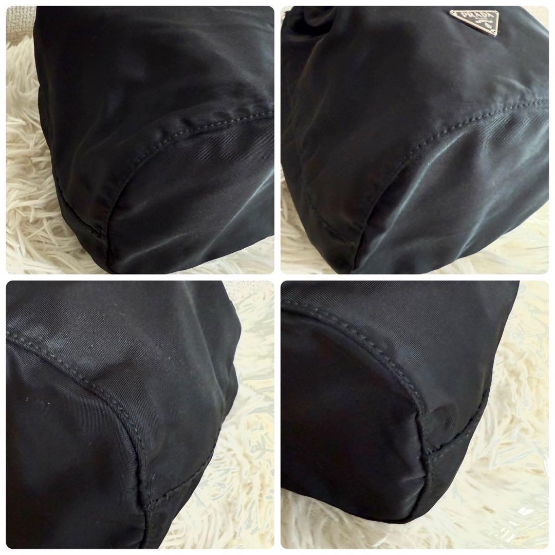 PRADA　アクセサリーポーチ　ブラック　ナイロン 巾着