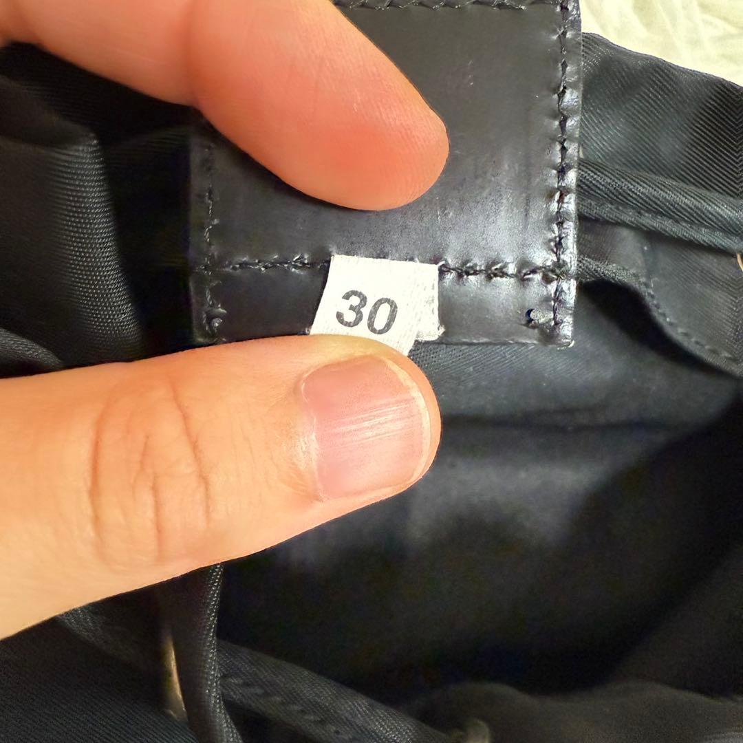 PRADA　アクセサリーポーチ　ブラック　ナイロン 巾着