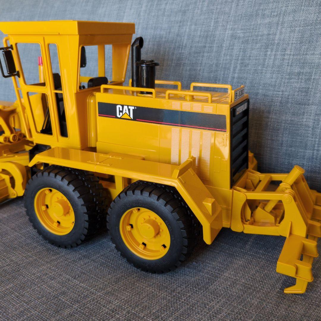 ◇廃盤品◇bruder ブルーダー CATグレーダー - メルカリ