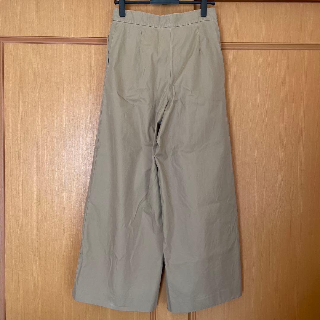 ワイドチノパンツ　ベージュ　36
