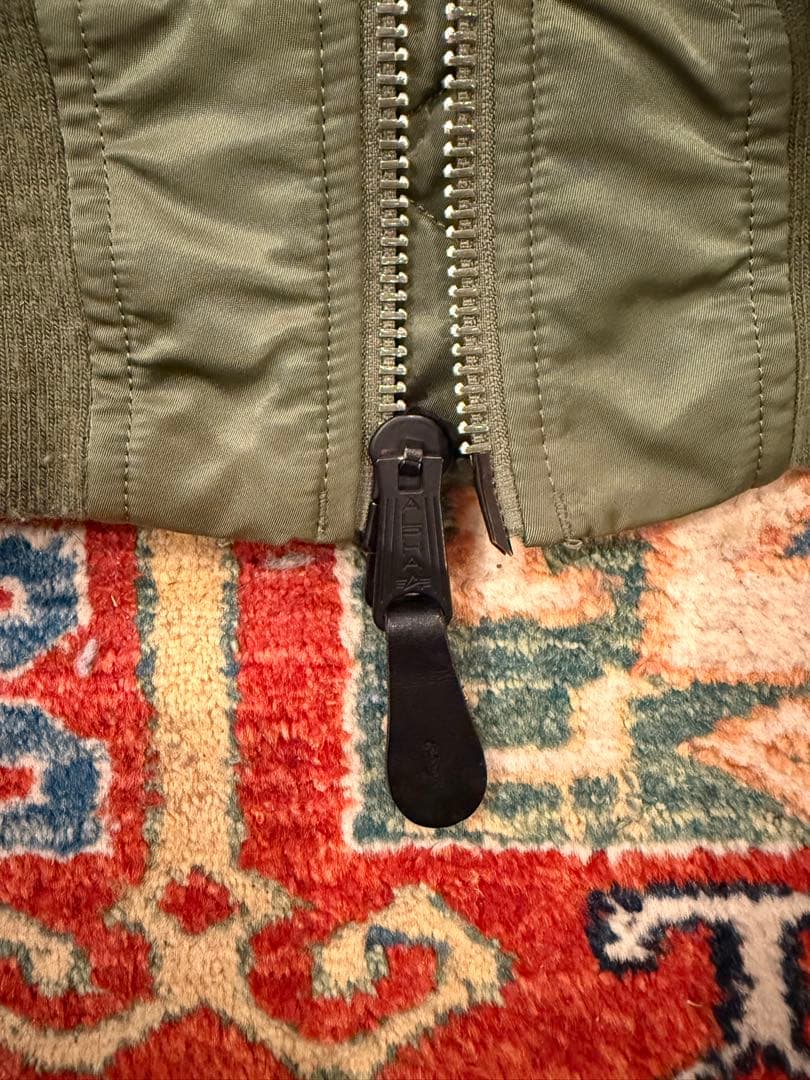 ジャケット・アウター avilex MA-1