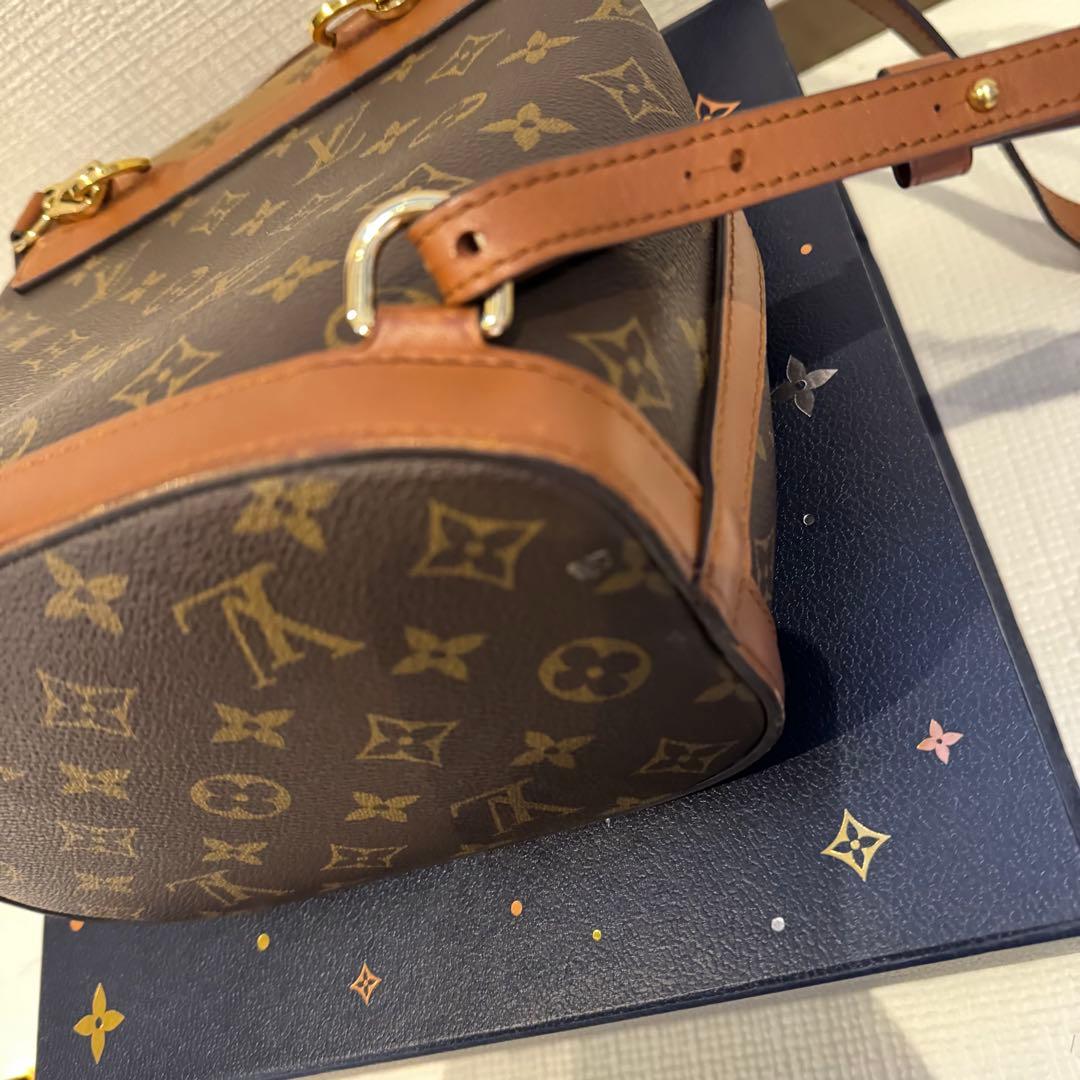 ルイヴィトン バックパック ドーフィーヌ リュックサック