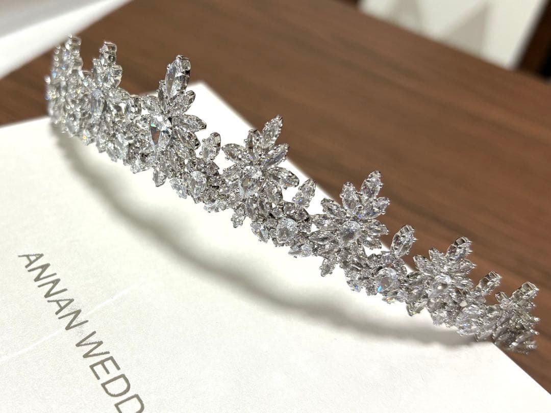 結婚式 ウェディングドレス 低めティアラANNAN WEDDING JT15