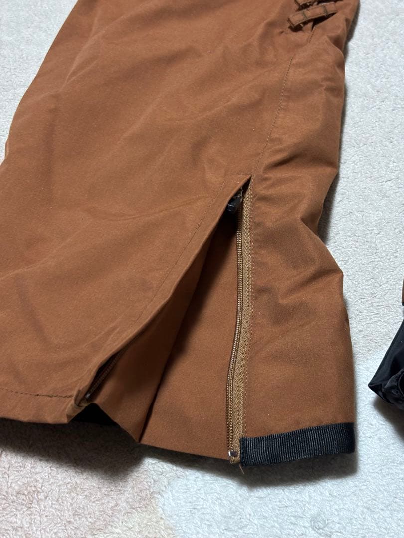 【新品・未使用 】SCAPEスノーボードパンツ レディース Mサイズ