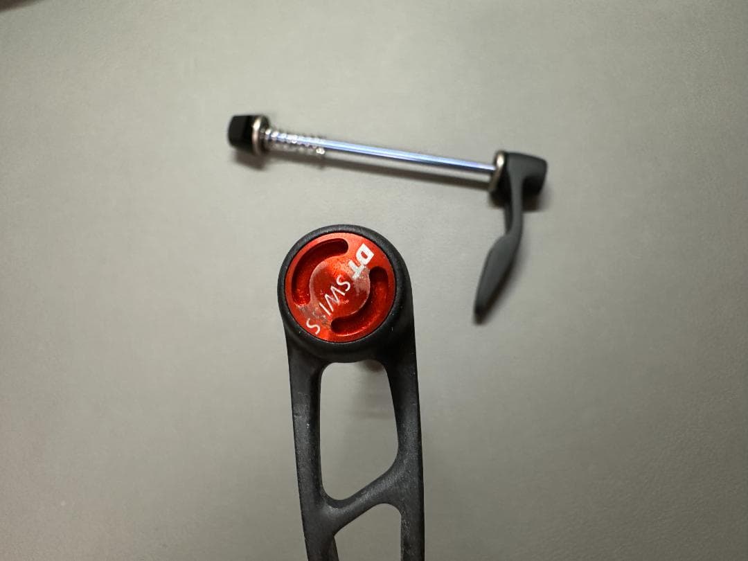 DT SWISS クイックリリース前後セットRWS