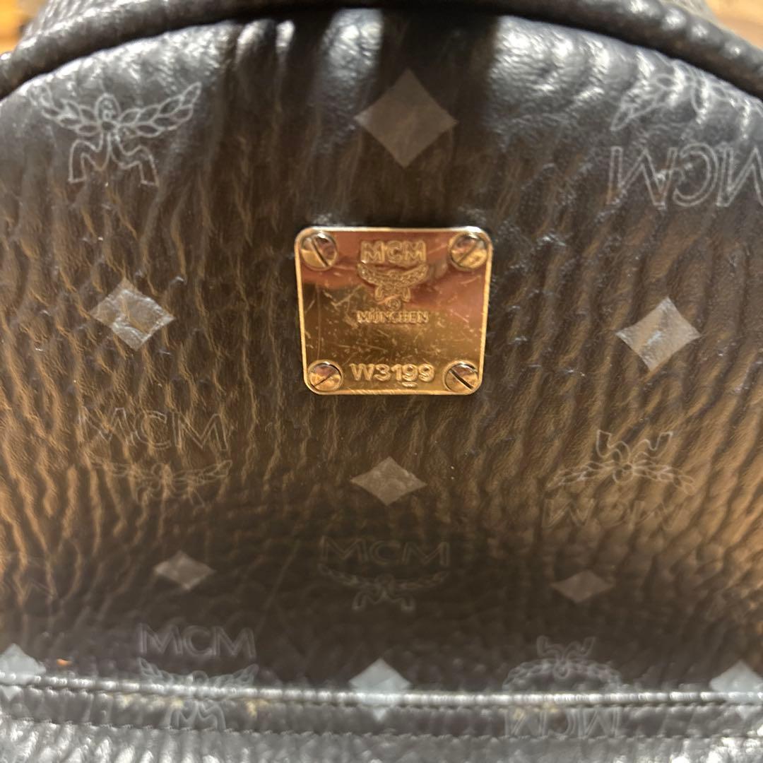 ♡*様 MCM Stark サイドスタッズ バックパック-ヴィセトスsサイズ正規