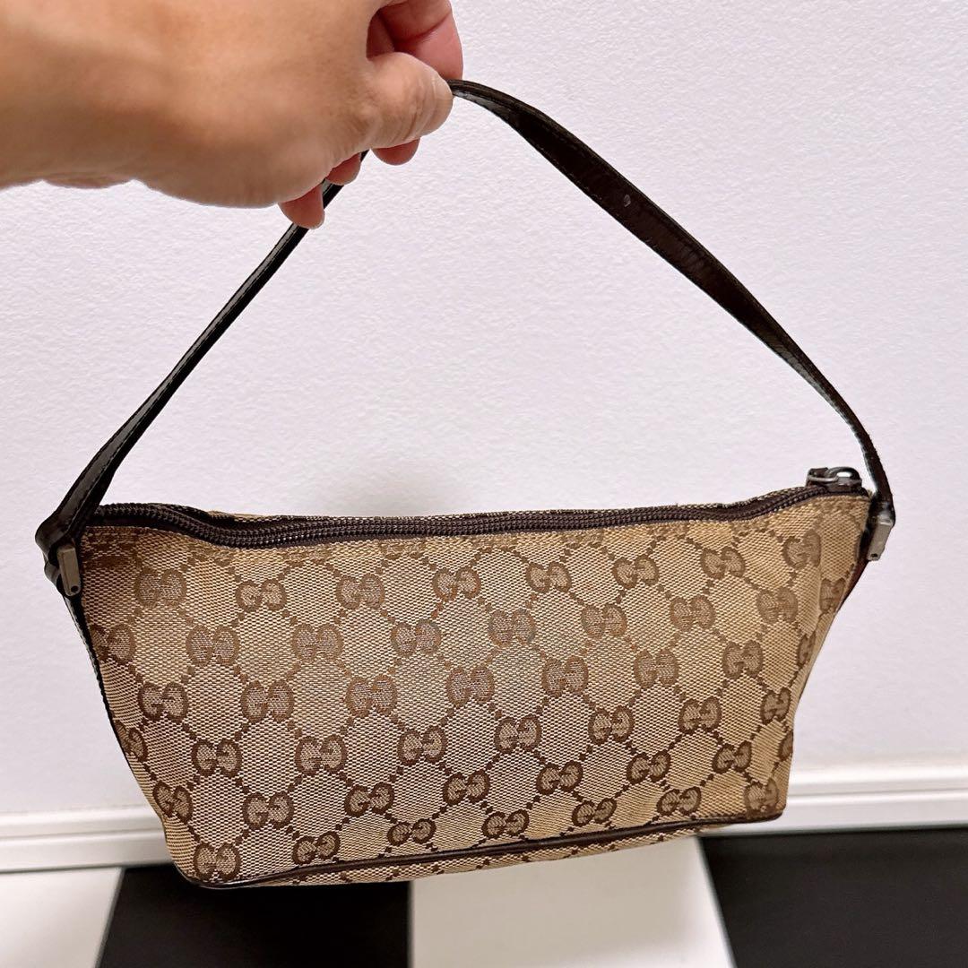 《格安》GUCCI(グッチ)ミニバッグ ポーチ