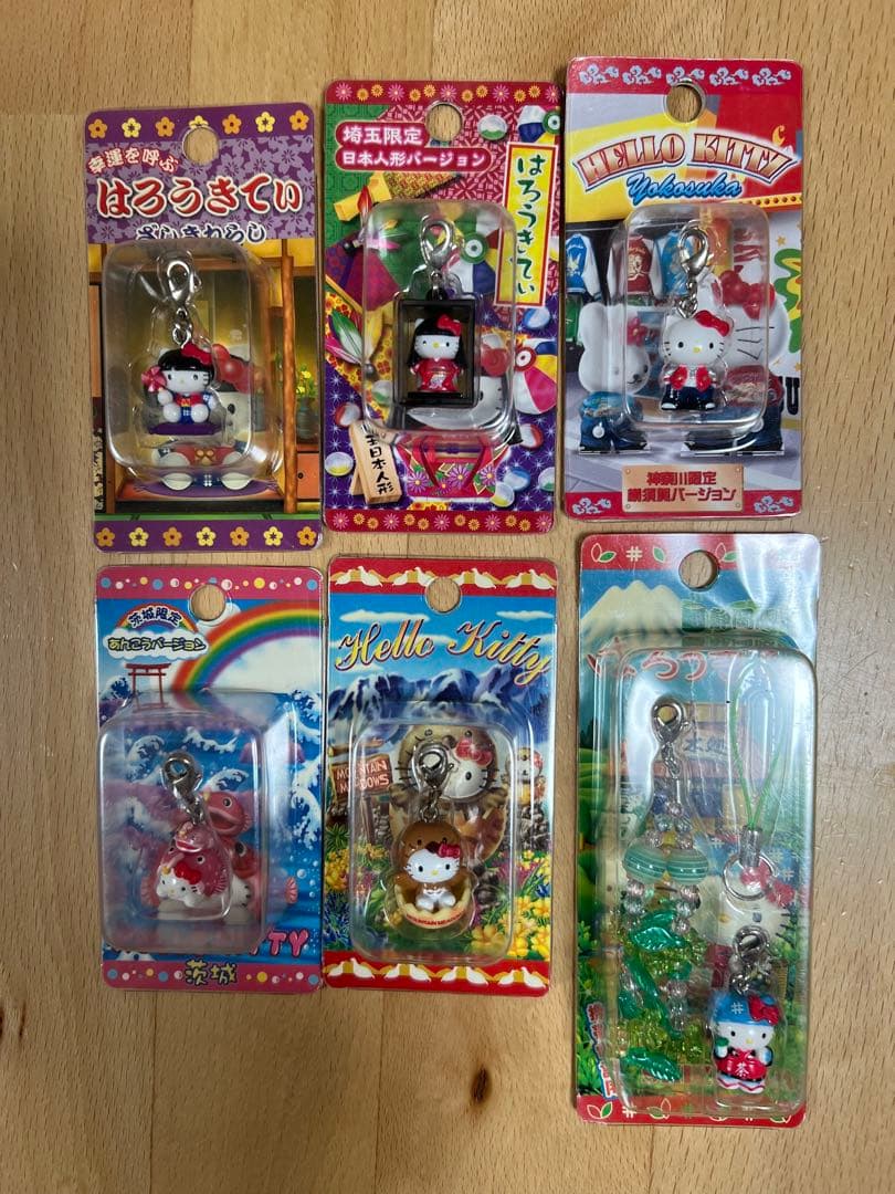 ご当地キティ⭐︎まとめ売り30個 【レア】ファスナーマスコット・ストラップ