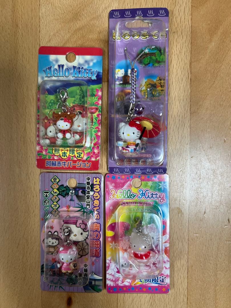 ご当地キティ⭐︎まとめ売り30個 【レア】ファスナーマスコット・ストラップ