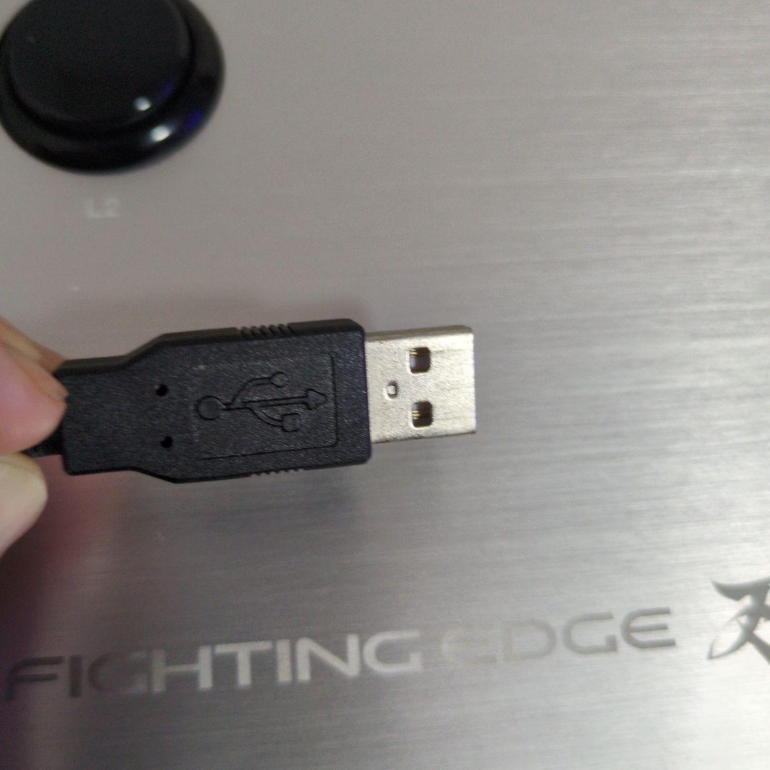 アケコン　ファインディングエッジ刃　三和電子静音レバー　三和電子静音ボタン交換済