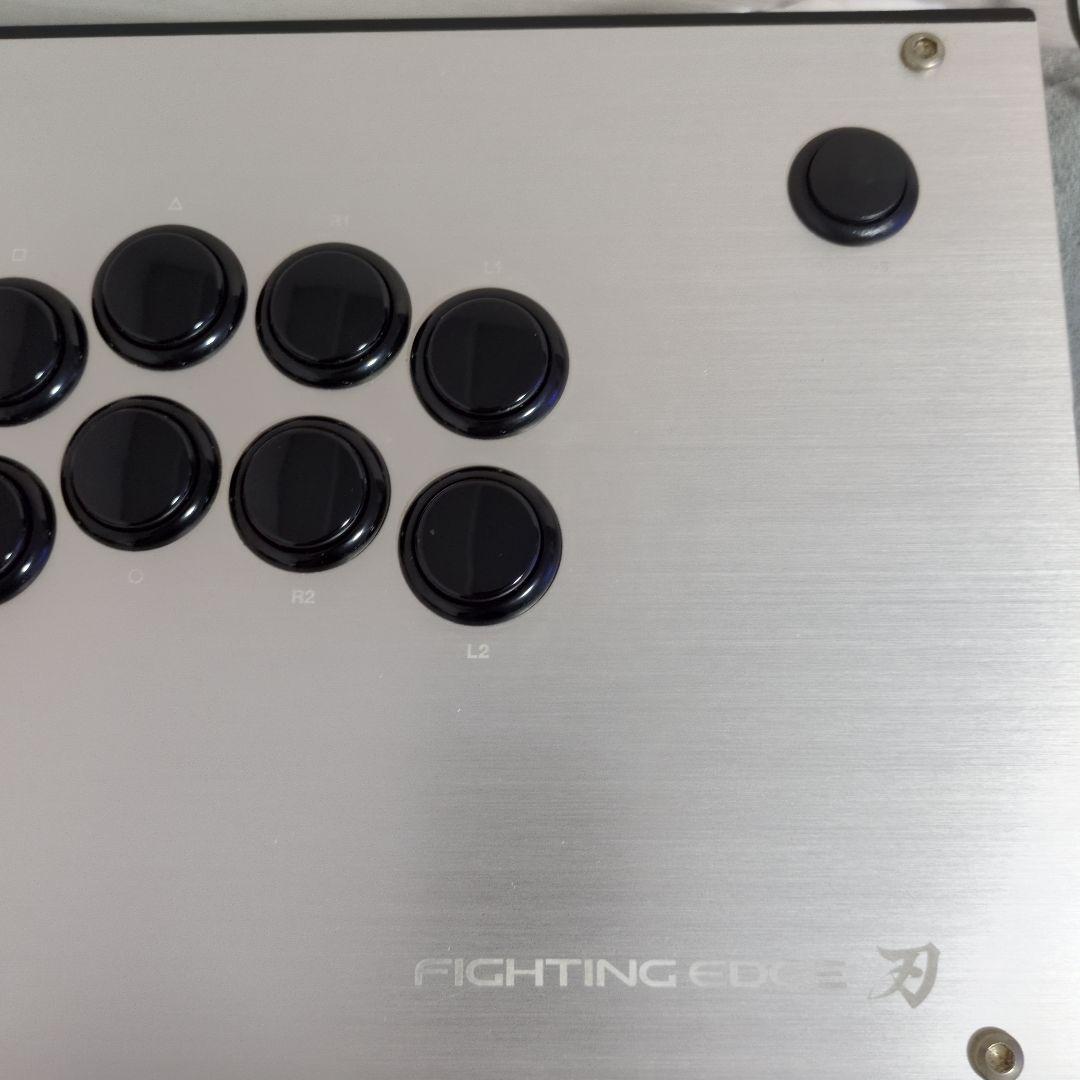 アケコン　ファインディングエッジ刃　三和電子静音レバー　三和電子静音ボタン交換済