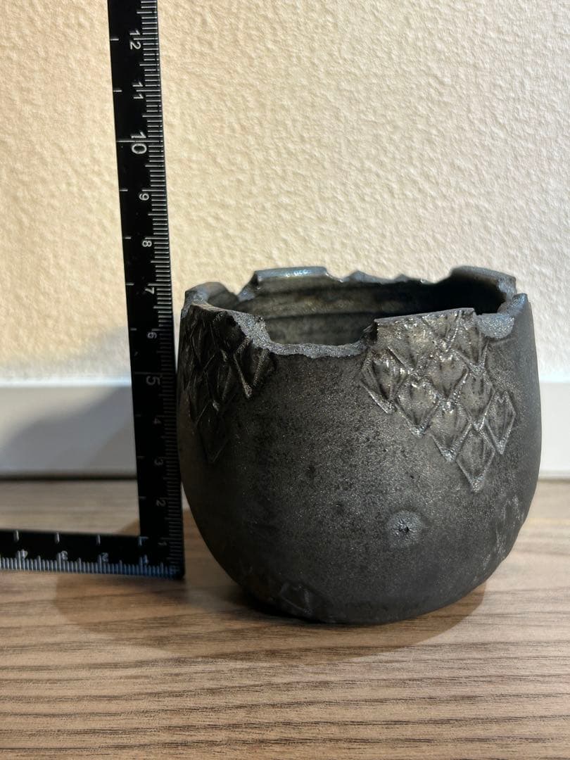 スパイシージェム Meteorite bowl chipped tiny