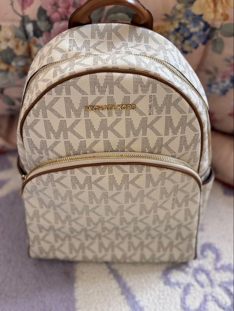 未使用品　MICHAEL KORS ロゴプリントリュック