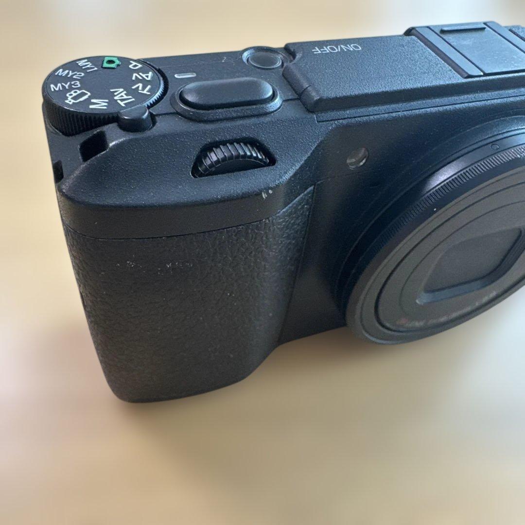 RICOH GRⅡ コンパクトデジタルカメラ【撮影回数2865回】