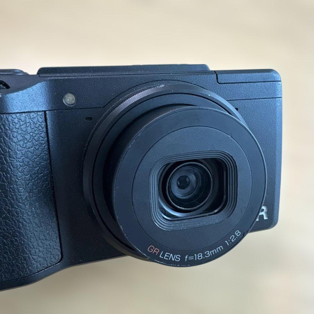 RICOH GRⅡ コンパクトデジタルカメラ【撮影回数2865回】