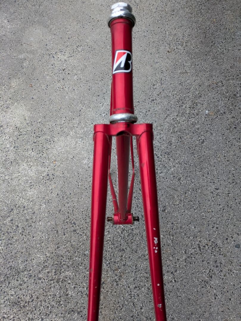 ブリヂストン ピストフレーム 赤