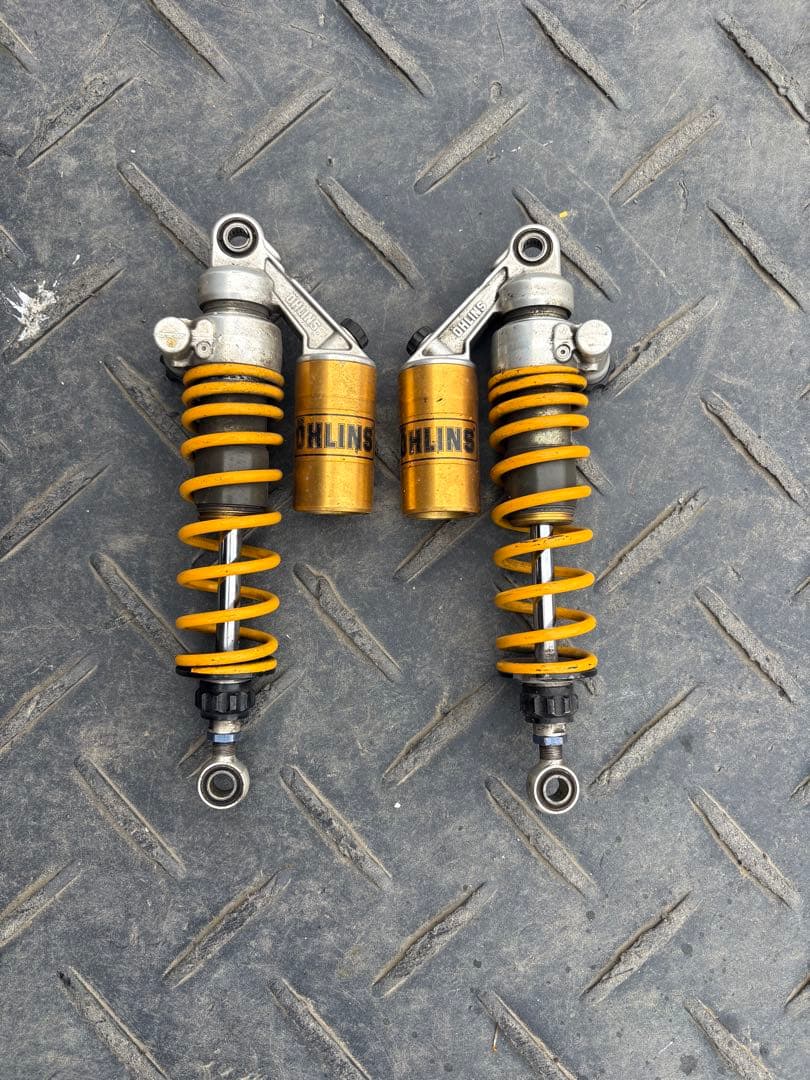 サスペンション オーリンズ　フルアジャ　GS400 GS425 gsx400e