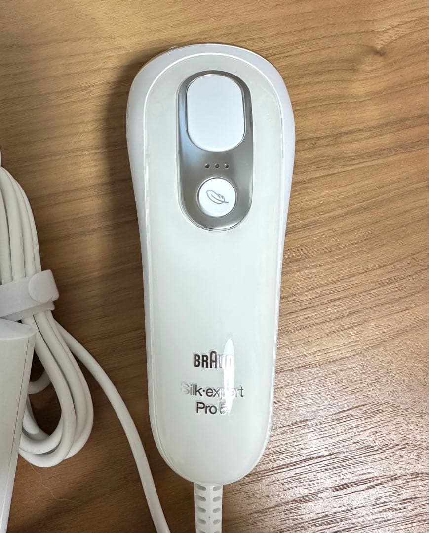 BRAUN Silk Expert Pro 5 脱毛器