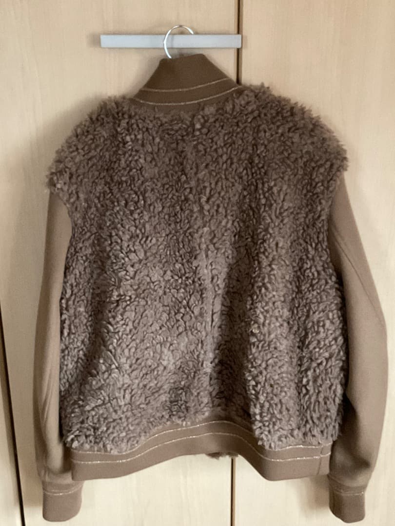 MUVEIL ファー素材 スタジャン ブラウン