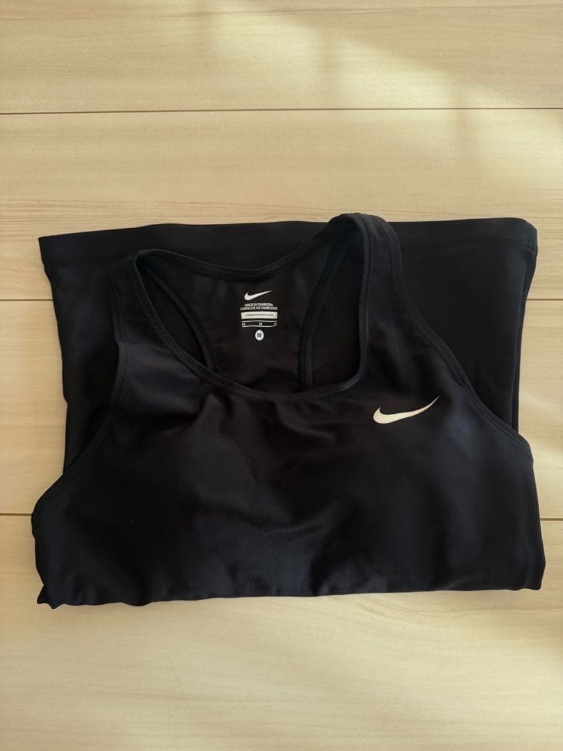 Nike スポーツ用水着