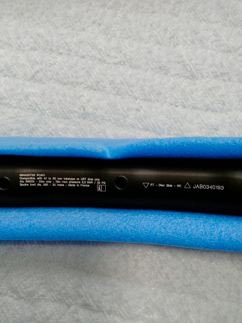 マビック A1025 ディスク用 クリンチャータイヤ用リム