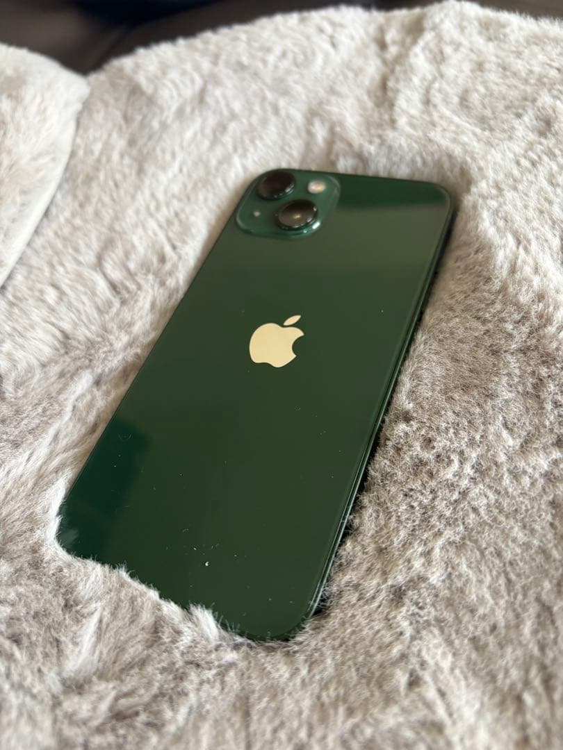 Apple iPhone 13 本体 グリーン
