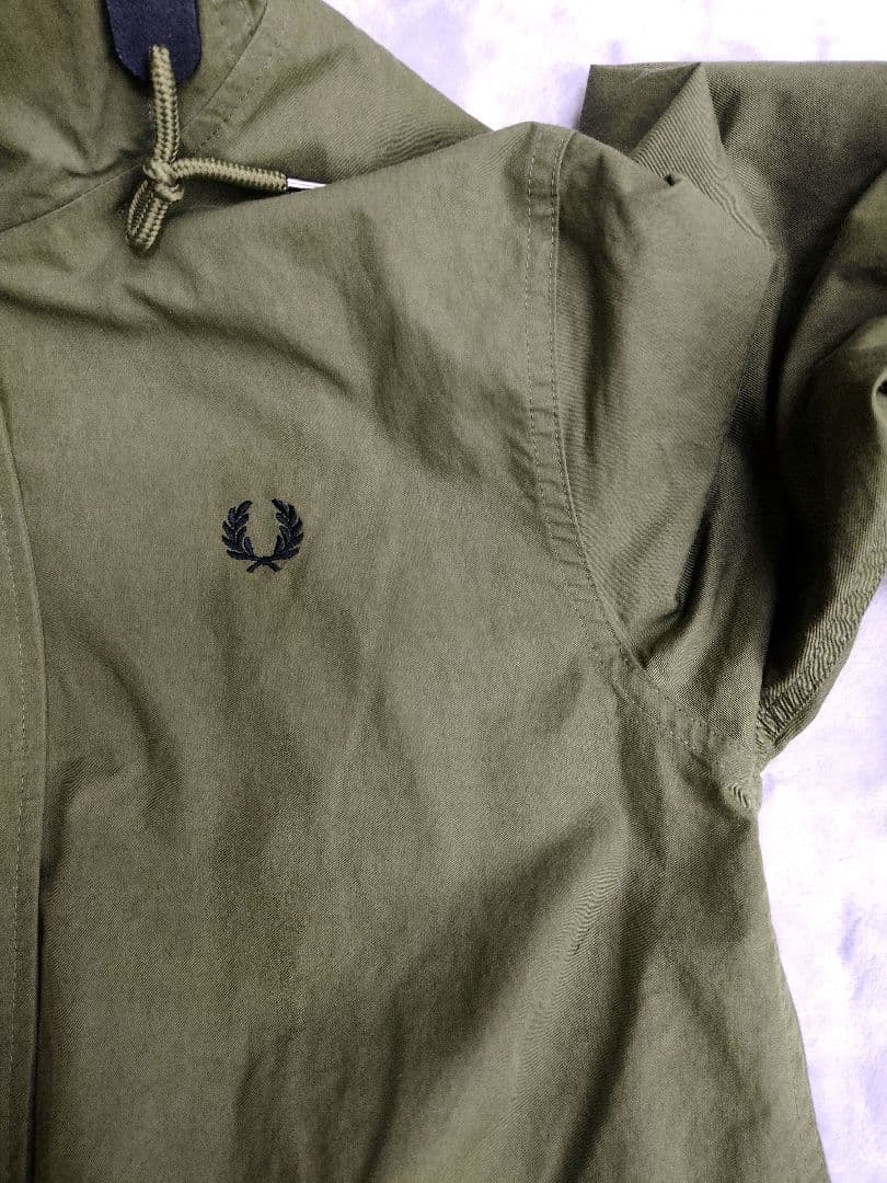 フレッドペリー ZIP IN LINER　フィッシュテール　パーカー　j9121