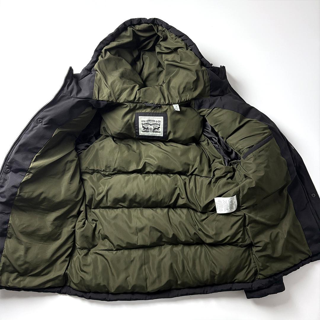 Levi's 中綿ジャケット M ブラック ダウンジャケット パフジャケット