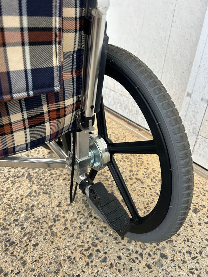 松永製作所　車椅子　コンパクトセミモジュールタイプ　介助型　中古